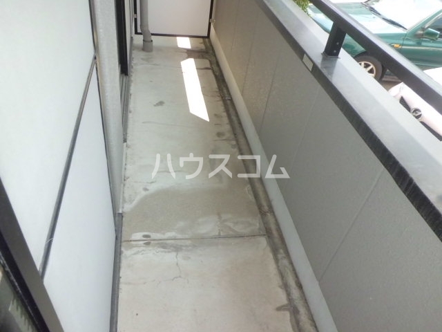 21/26 バルコニー