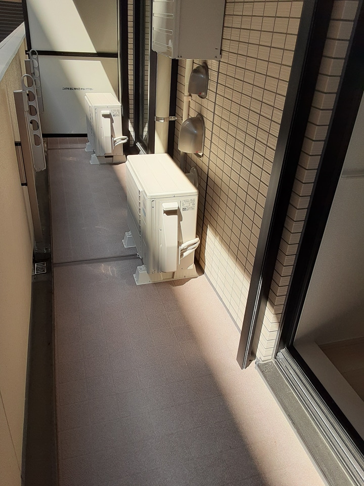 15/26 バルコニー