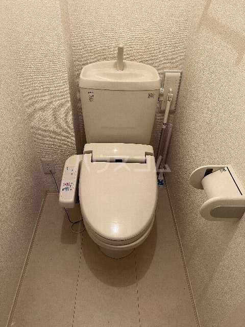 13/30 トイレ