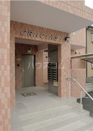 14/24 エントランス