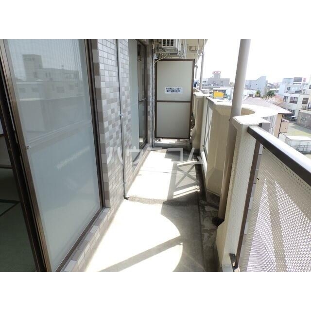 4/10 バルコニー