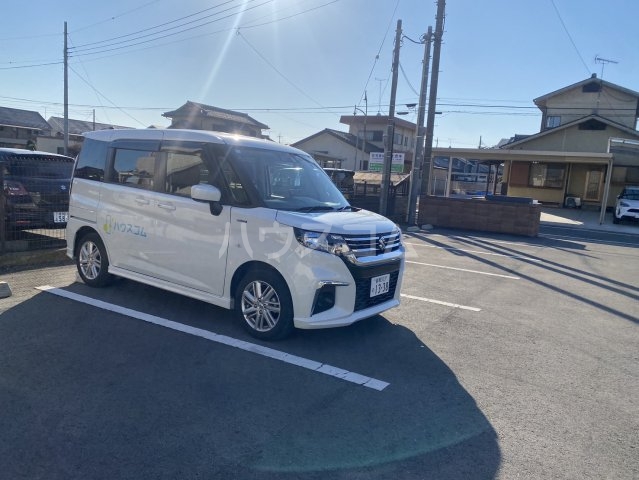23/29 駐車場