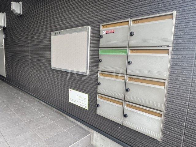 22/29 エントランス