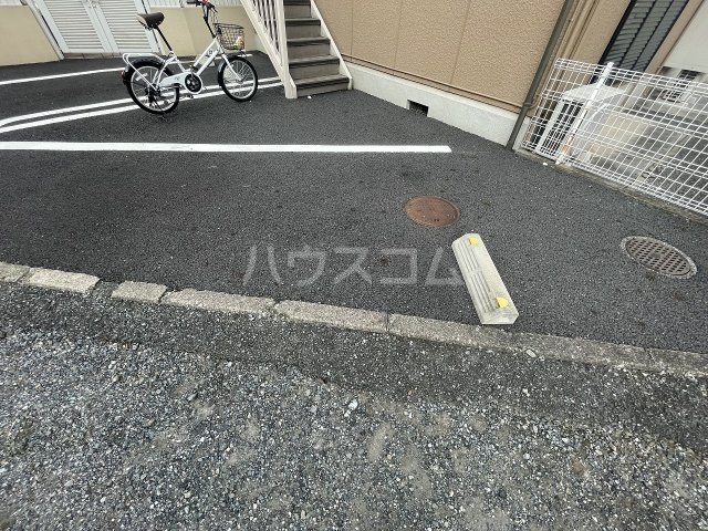22/26 駐車場