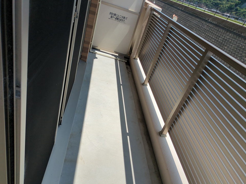 15/26 バルコニー