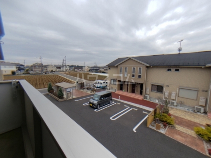 19/28 駐車場