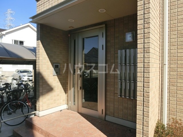 3/10 エントランス