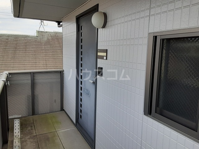 22/30 エントランス