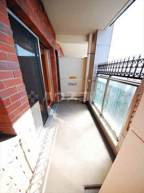 20/30 バルコニー