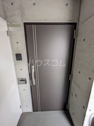 29/30 エントランス
