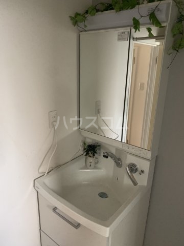 18/30 洗面