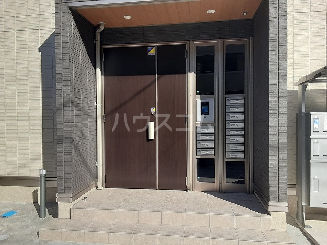 29/30 エントランス