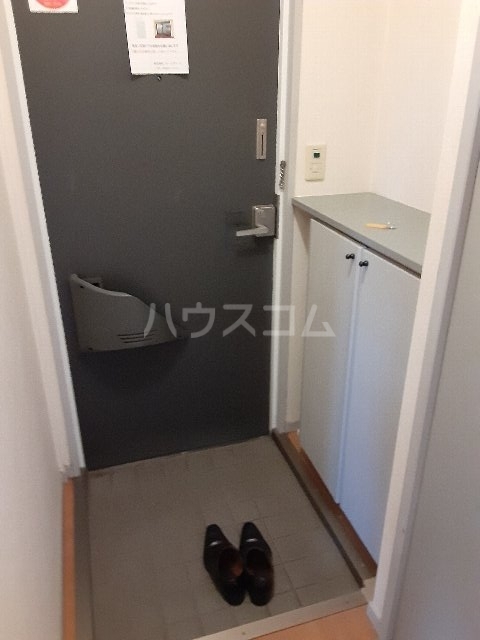 13/30 玄関