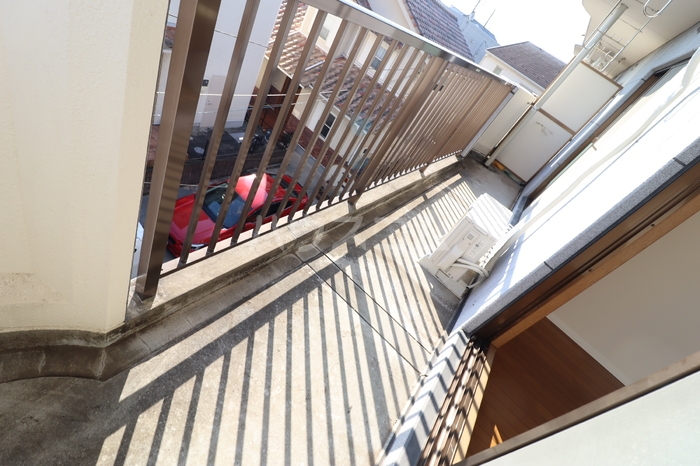 13/18 バルコニー