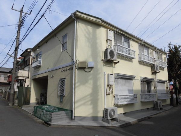 21/30 エントランス