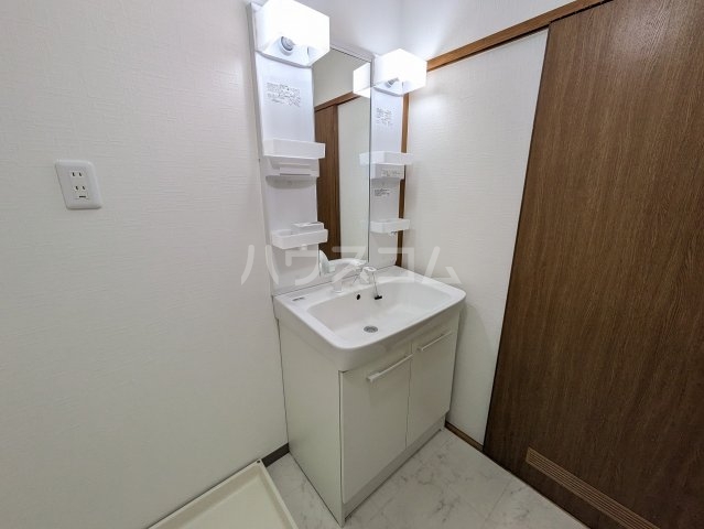 21/30 洗面