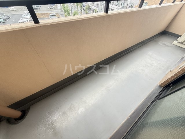 25/30 バルコニー