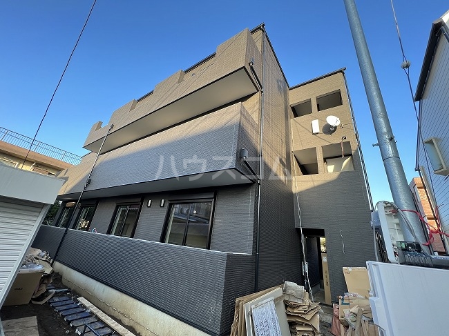 2/30 外観