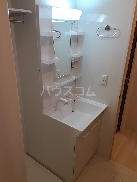 13/30 洗面
