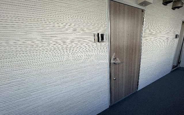 3/4 エントランス