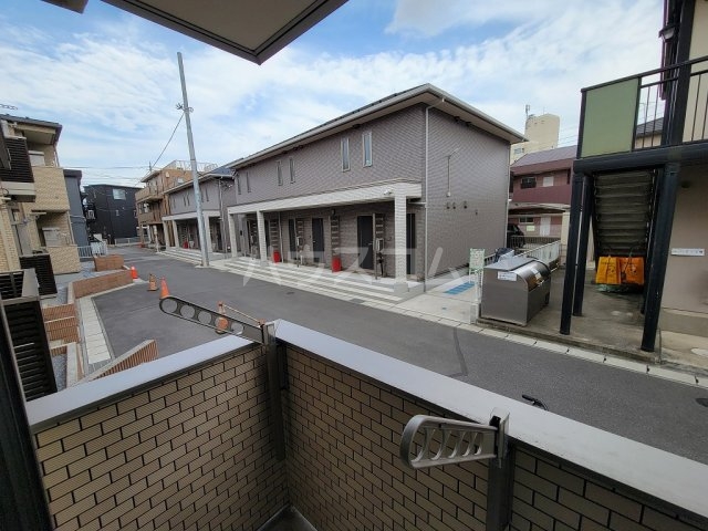 21/30 バルコニー