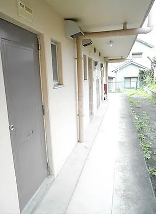 13/23 エントランス