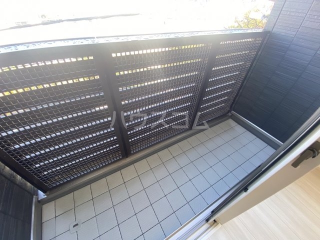 18/30 バルコニー