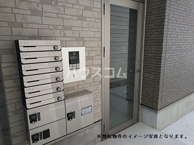 17/18 エントランス