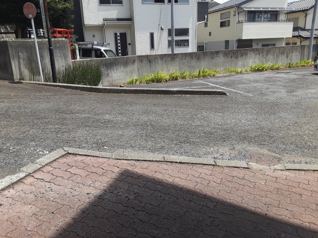 19/20 駐車場