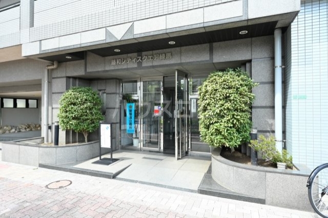 2/3 エントランス