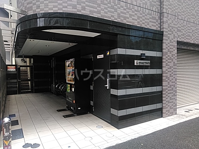 8/8 エントランス