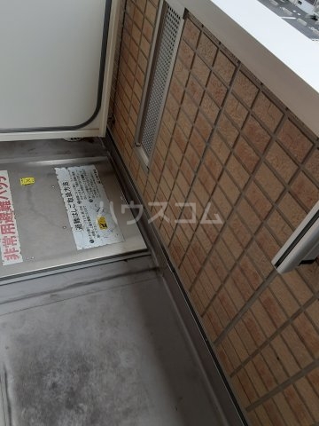 13/25 バルコニー