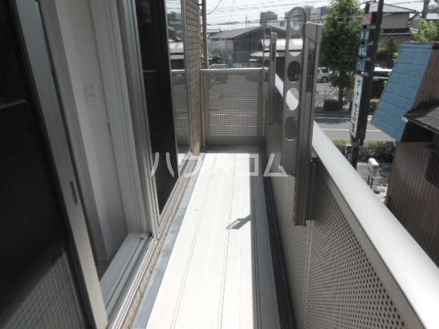 23/30 バルコニー