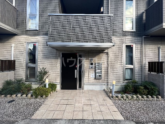 14/24 エントランス