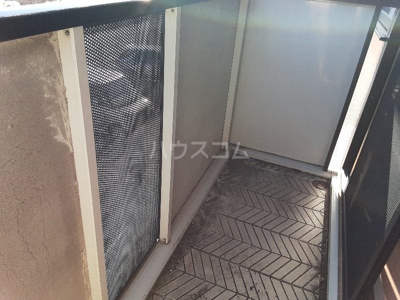 20/30 バルコニー