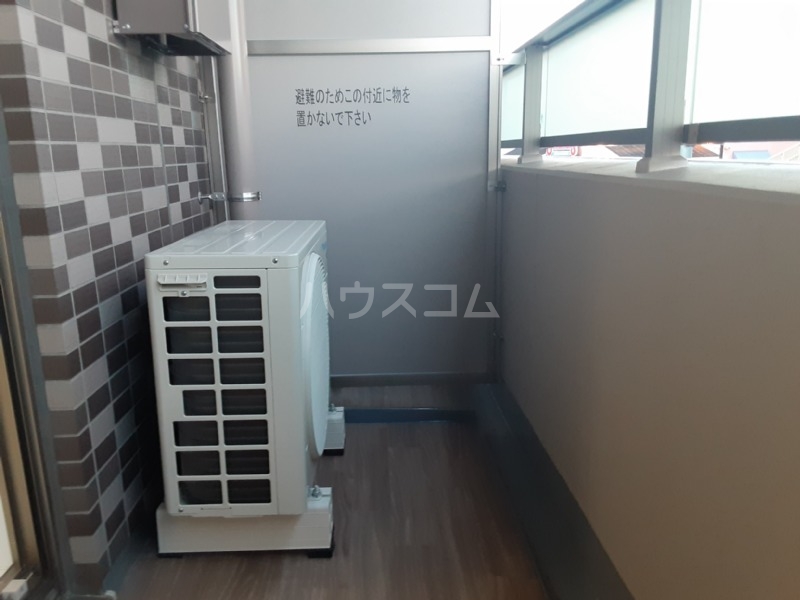 20/30 バルコニー