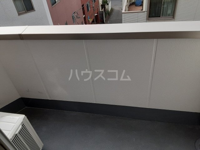 21/30 バルコニー