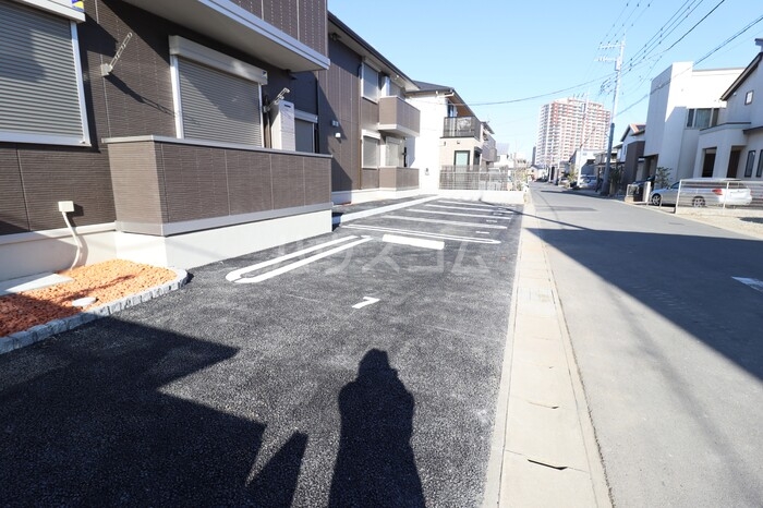16/17 駐車場