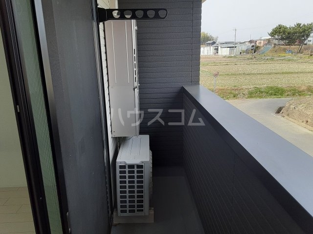 20/27 バルコニー