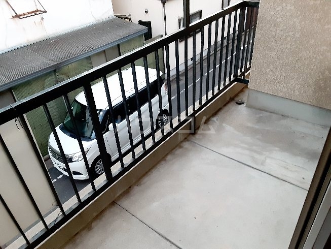 25/30 バルコニー