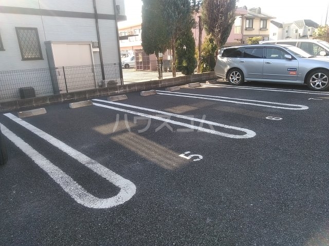 3/4 駐車場