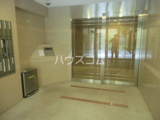 15/24 エントランス