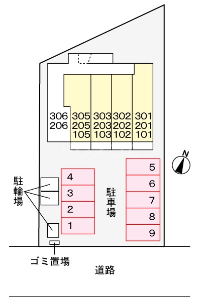 18/24 駐車場