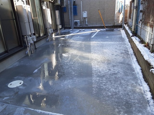 20/30 駐車場