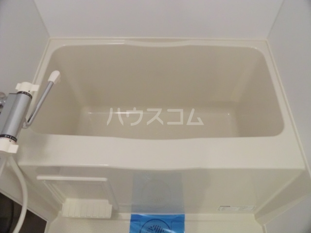 15/28 浴室