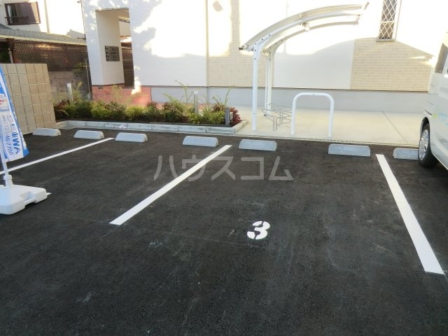 3/4 駐車場