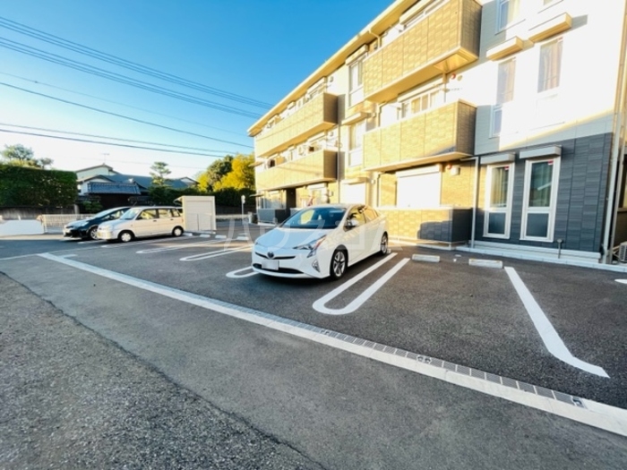 2/10 駐車場