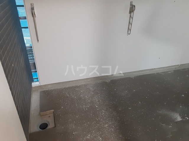 21/30 バルコニー