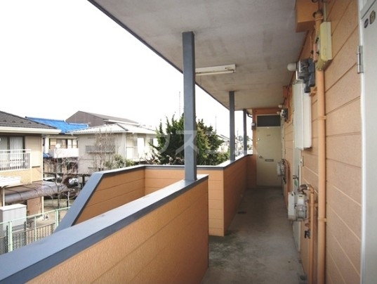 13/22 エントランス