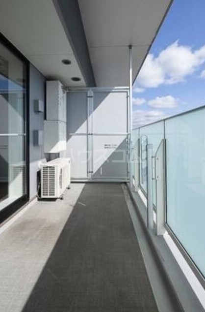 14/28 バルコニー